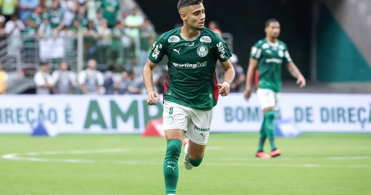 Palmeiras busca manter liderança do Brasileirão contra o Vasco