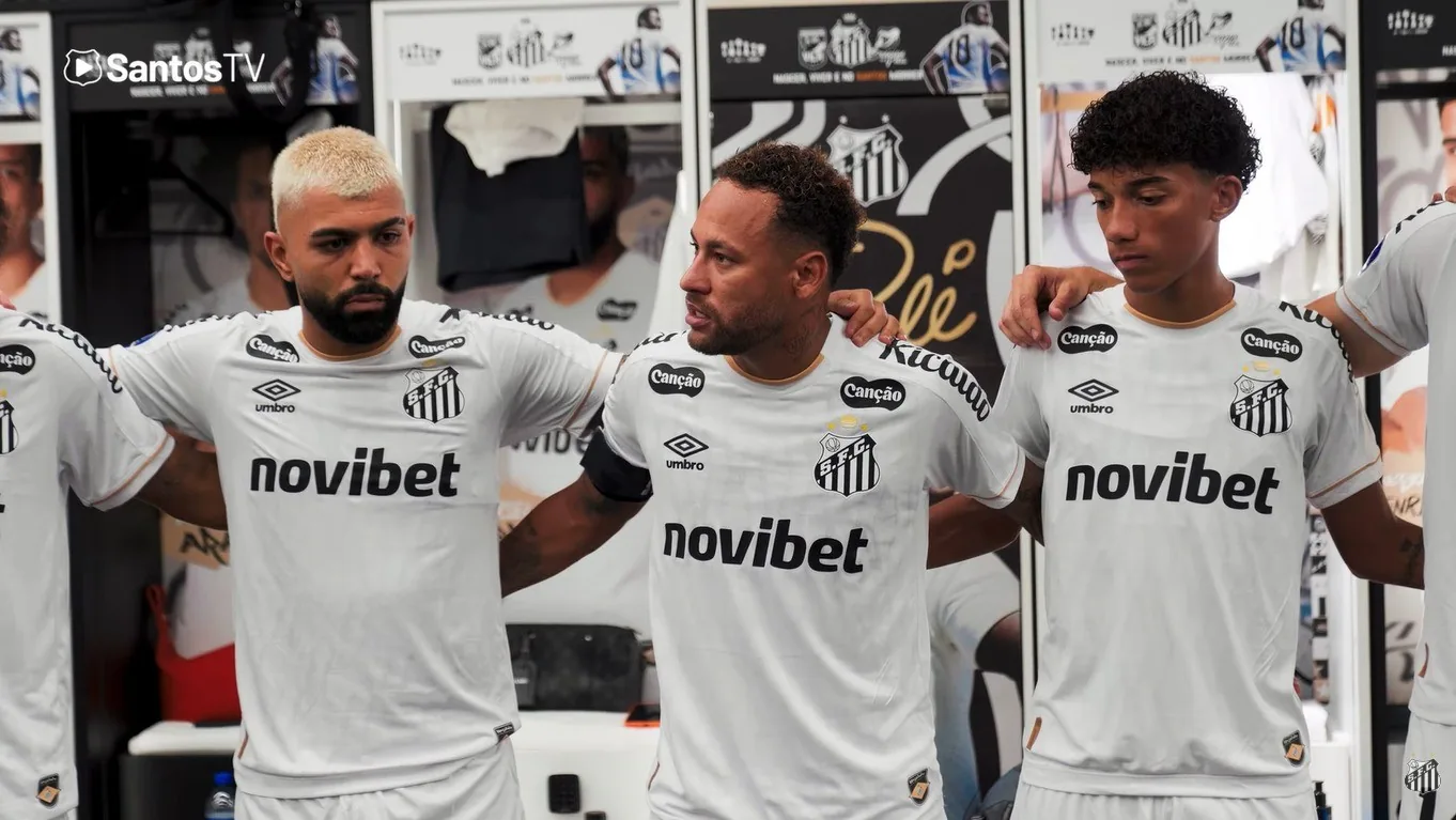 Santos: Neymar pede mudança de postura ao elenco após cobranças da torcida