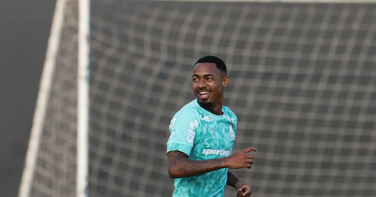 Palmeiras busca acordo ideal com Manchester City por Allan