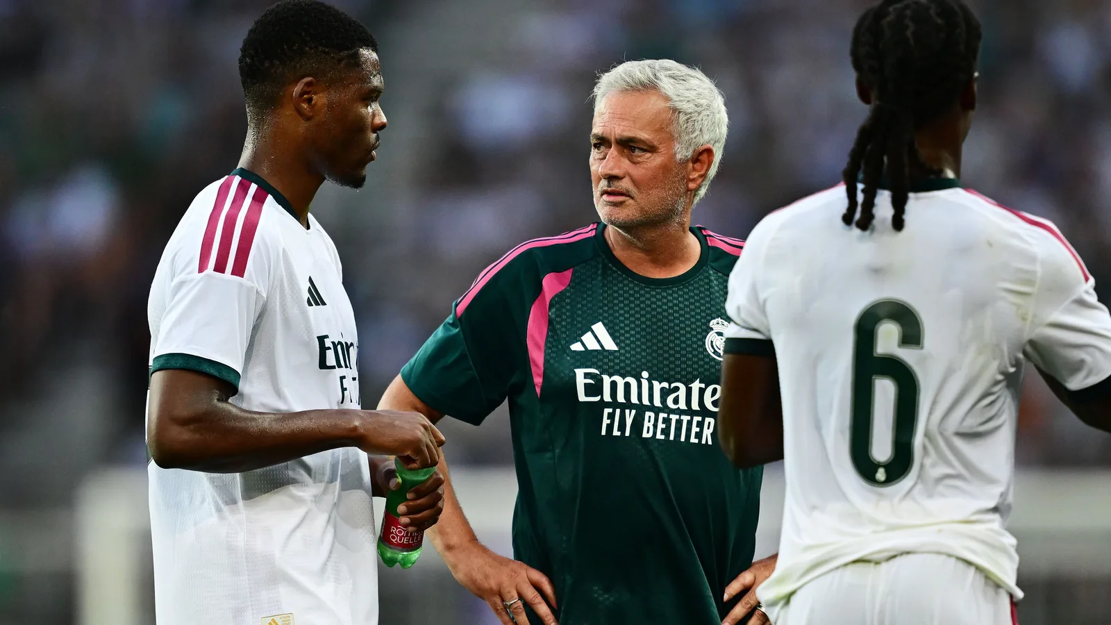 Endrick é preservado por Mourinho de amistoso do Real Madrid em meio a dúvidas sobre futuro