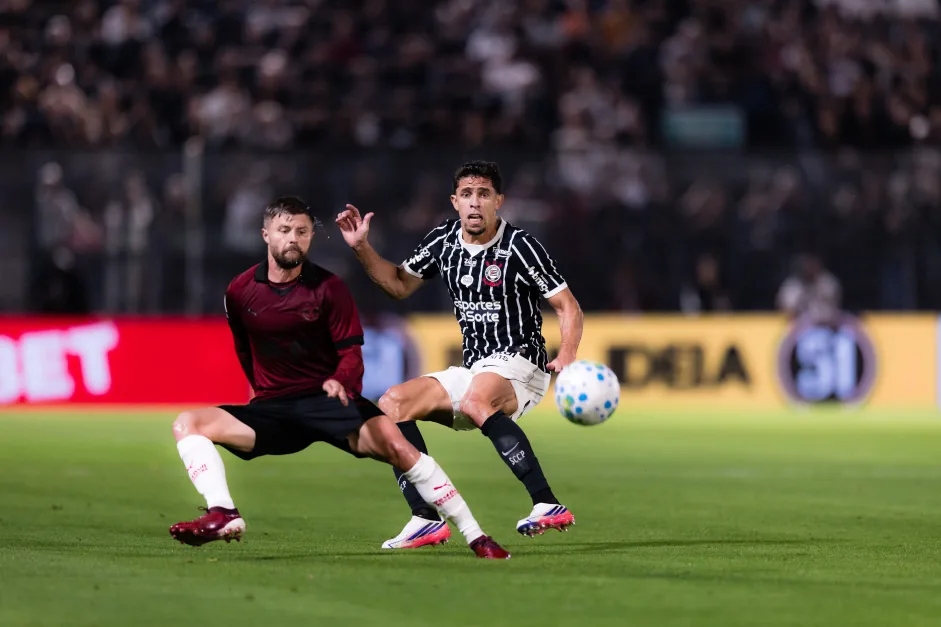 Baixas no ataque ampliam desafio de Fernando Diniz por soluções ofensivas no Corinthians