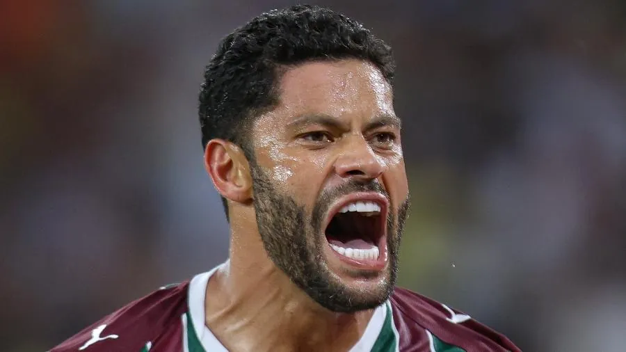 Hulk, do Fluminense, comemora gol contra o Remo, pelo Brasileirão
