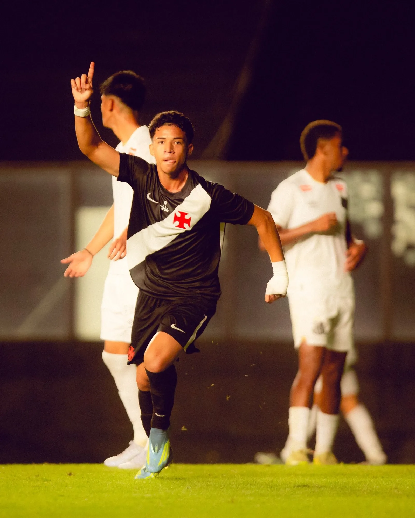 Vasco conquista o Campeonato Brasileiro Sub-20 com destaque para Andrey Fernandes